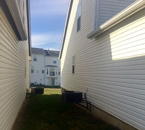 2nd image of 2586 Westfall Ln