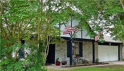 1st image of 404 Country Ln