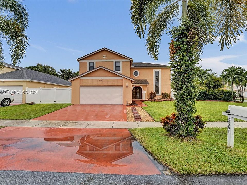 1st image of 3261 Crystal Way