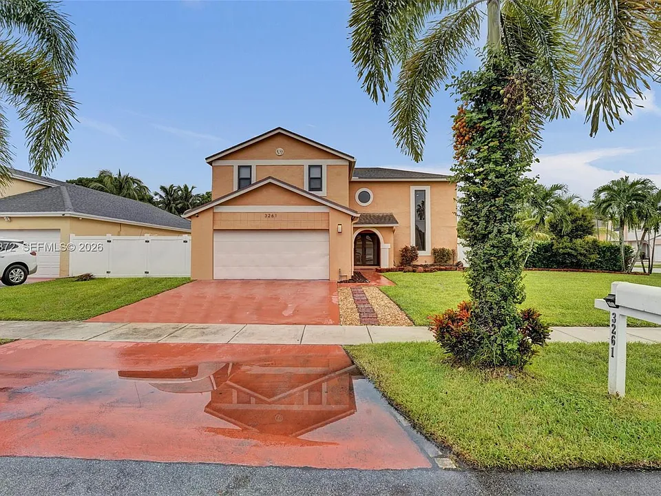 3261 Crystal Way