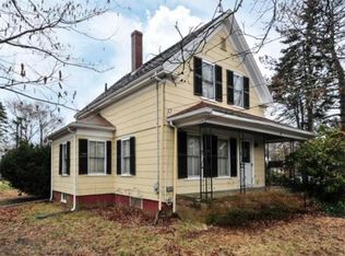 3 Howlands Ln, Kingston, MA 02364