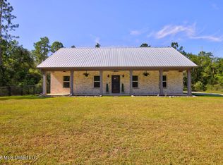 5075 D W North Rd, Kiln, MS 39556