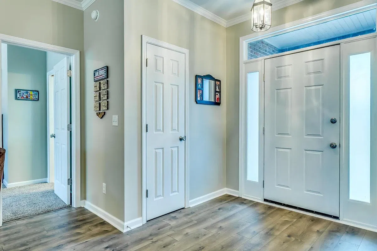 9632 Helmsley Circle — Photo 4