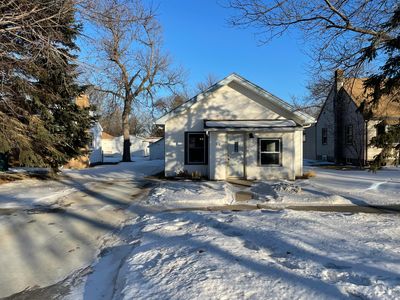 312 Astrachan Ave, Volga, SD, 57071