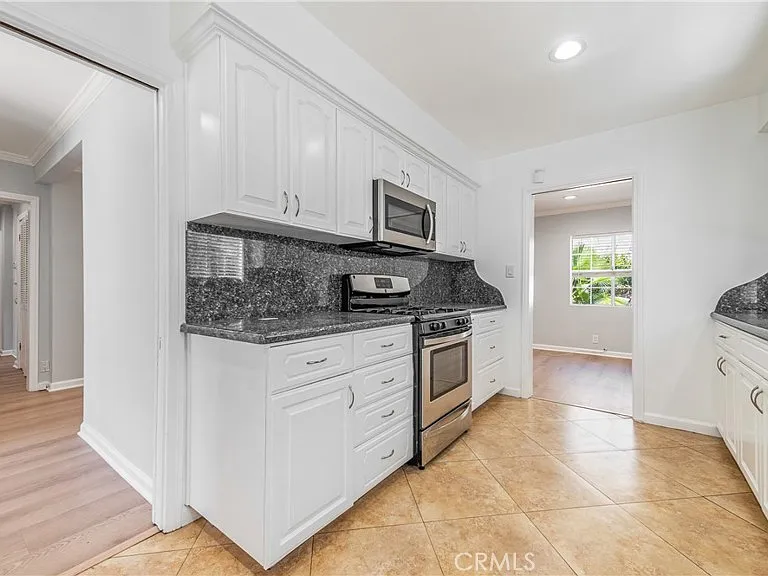 12549 Barbara Ann St — Photo 13