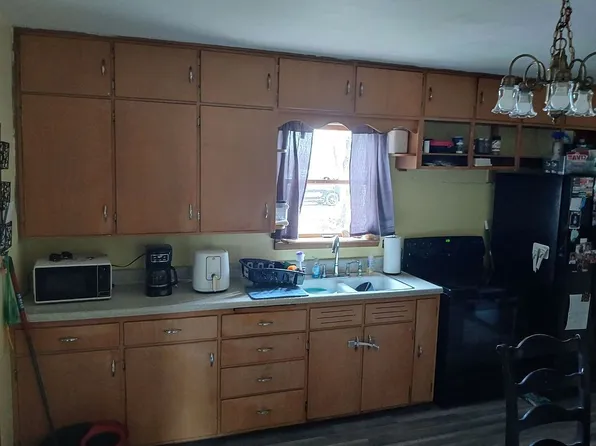 500 S Hassett St, Tripp, SD 57376