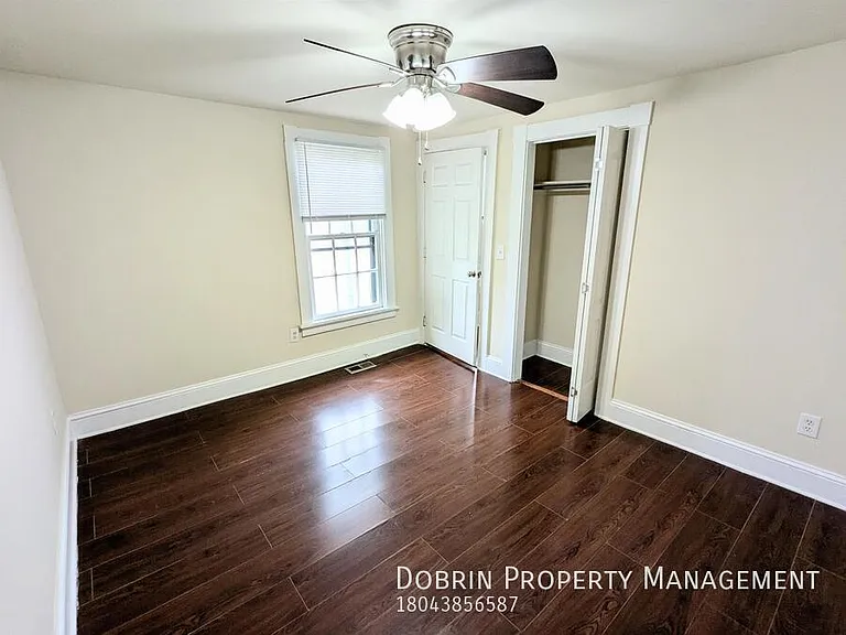 704 W Clay St — Photo 13