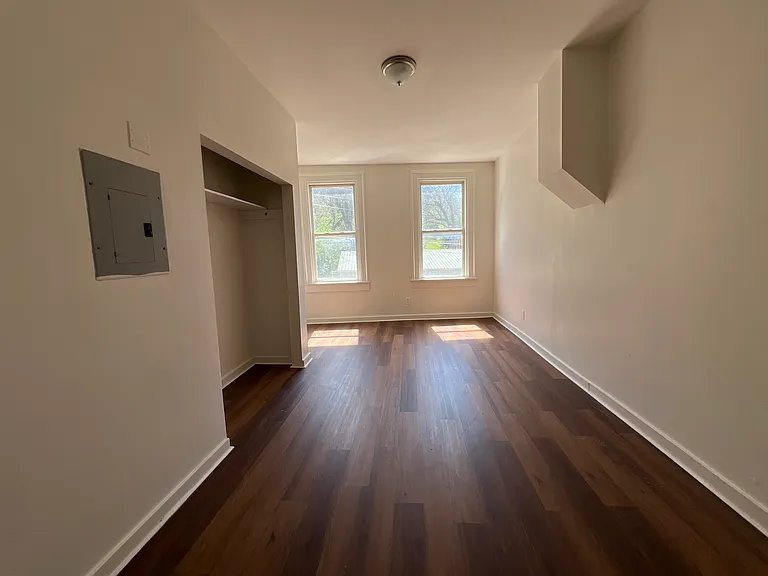 636 Tafel St #1 — Photo 6