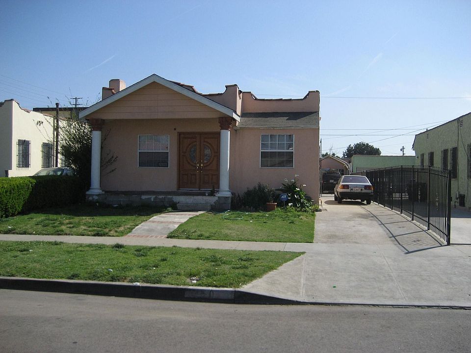 2nd image of 750 E 84th Pl
