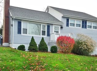 4 Enright St, West Haven, CT 06516