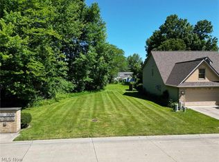 Christopher Ct, Strongsville, OH 44149