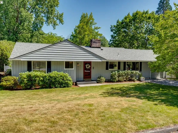 4736 SW 38th Pl, Portland, OR 97221