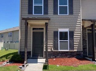 410 Sullivan Loop Rd, Midway Park, NC 28544