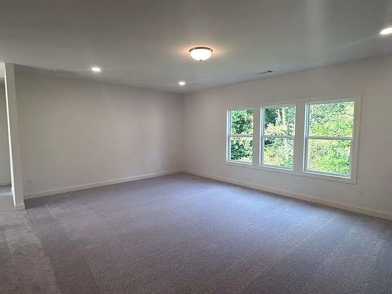 5365 Travers Ln — Photo 27