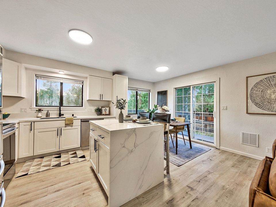 1st image of 10510 Courtenay Ln
