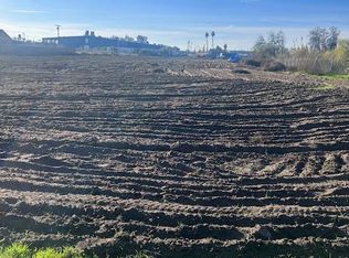 325 S S Park St Street, Porterville, CA