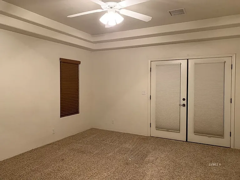 1512 N Cota Ln — Photo 21