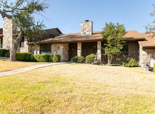 2119 W Lane Dr, Kerrville, TX 78028