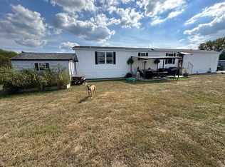 115 Country Side Dr, Valencia, PA 16059