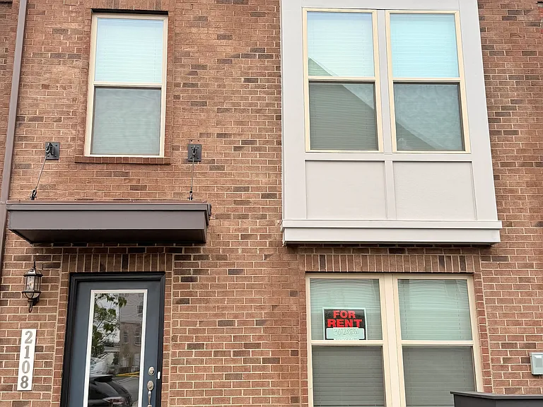 2108 Acadia Rd — Photo 14