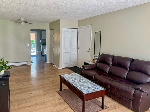 3rd image of 8332 Oak Leaf Dr APT 1601