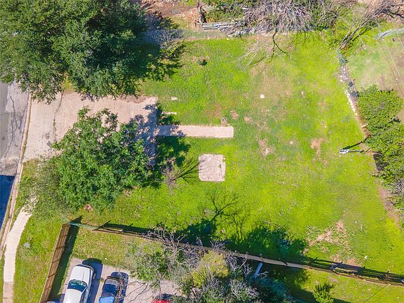 4th image of 8304 Garcreek Cir
