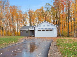 4611 Choice Cir, Traverse City, MI 49685