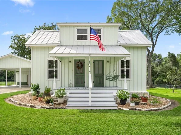 3052 Fm 1383, Schulenburg, TX 78956