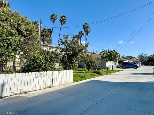 8544 Artesia Blvd, Bellflower, CA 90706