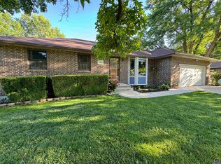 1713 Casa Loma Dr, Emporia, KS 66801