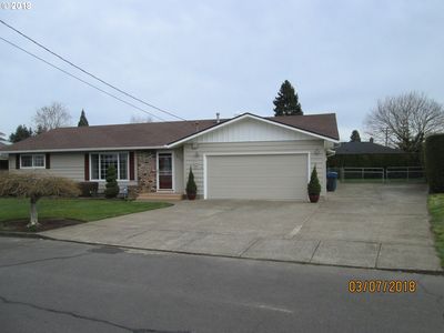 670 Filbert St, Woodburn, OR, 97071