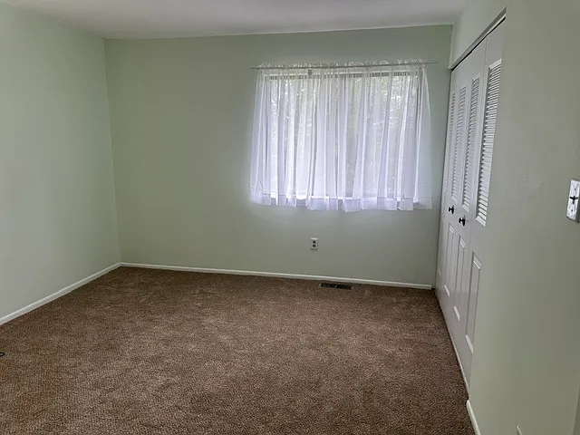 2127 Rhododendron Ct — Photo 14