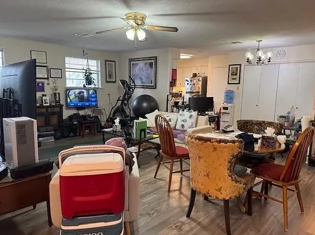 2 bed, $1,450 — Photo 4