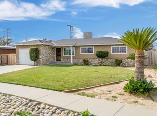 1908 N Waukena Way, Hanford, CA 93230