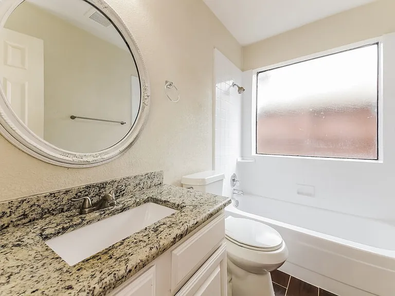 1208 Paintbrush St — Photo 16