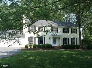 8401 Kingsgate Rd, Rockville, MD 20854