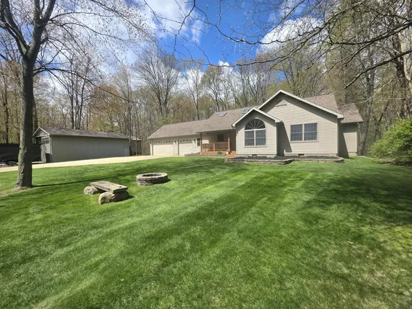 515 General St, Sheridan, MI 48884