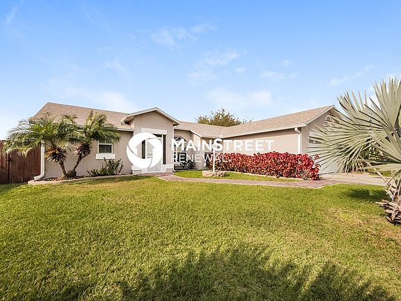 3rd image of 637 Regency Way