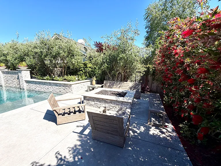 Seabreeze Pl — Photo 19