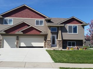 5144 Sundance Run, Mayer, MN 55360