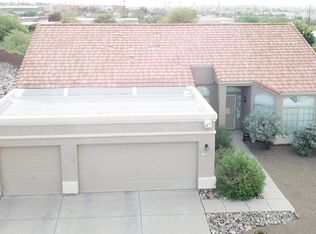 10524 E Barclay Park Loop, Tucson, AZ 85748