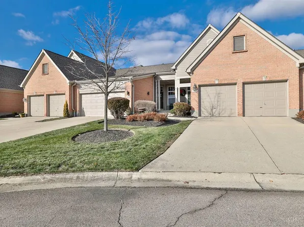 7498 Great Waters Ln, West Chester, OH 45069