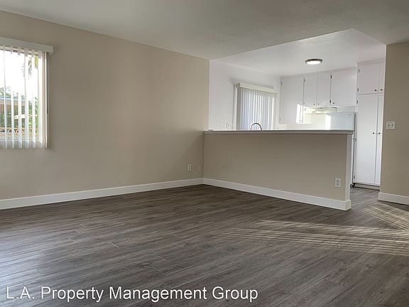3rd image of 9600 Reseda Blvd #237