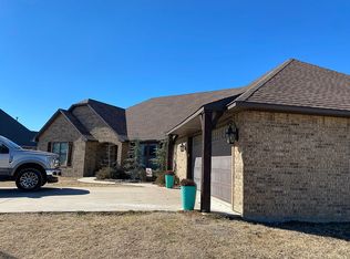230 Tuscan Rd, Ardmore, OK 73401