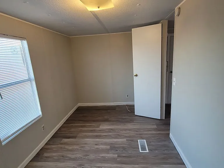 5941 Antioch Rd — Photo 13