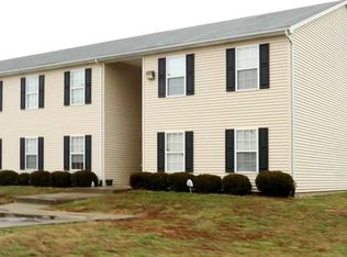 501 Cedar Springs Pl #20, La Grange, KY 40031