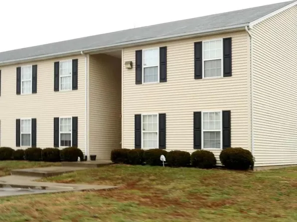 501 Cedar Springs Pl #20, La Grange, KY 40031