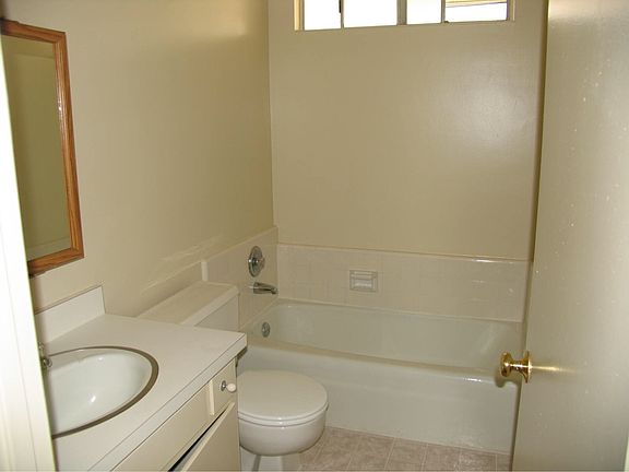 4th image of 3452 Preble Ave
