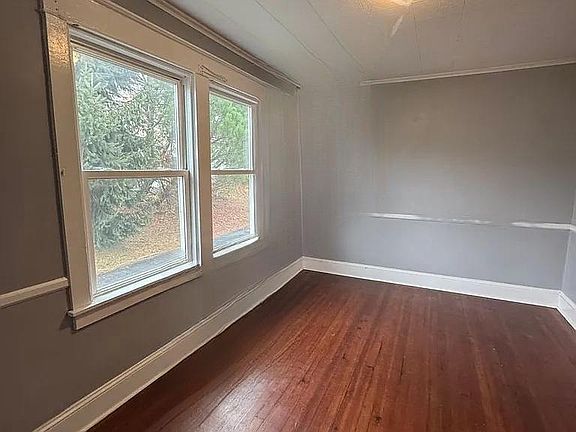 3rd image of 6616 Tuskan Dr