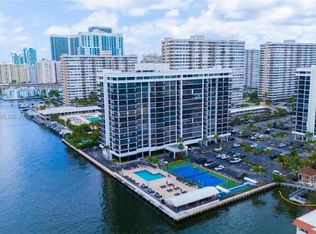 2017 S Ocean Dr APT 1104, Hallandale, FL 33009